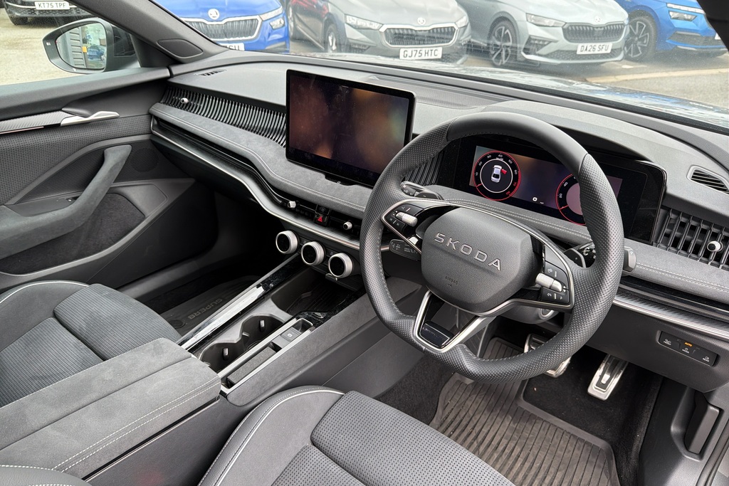 Skoda Superb 1.5 Tsi E-tec Sportline Dsg Grey #6