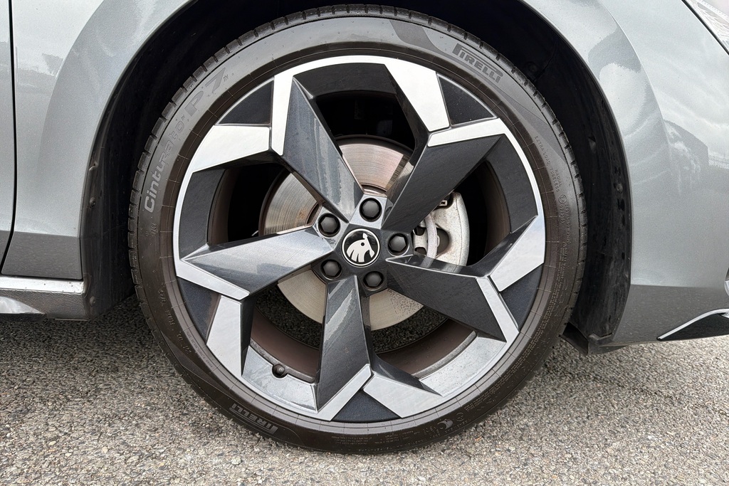 Skoda Superb 1.5 Tsi E-tec Sportline Dsg Grey #5