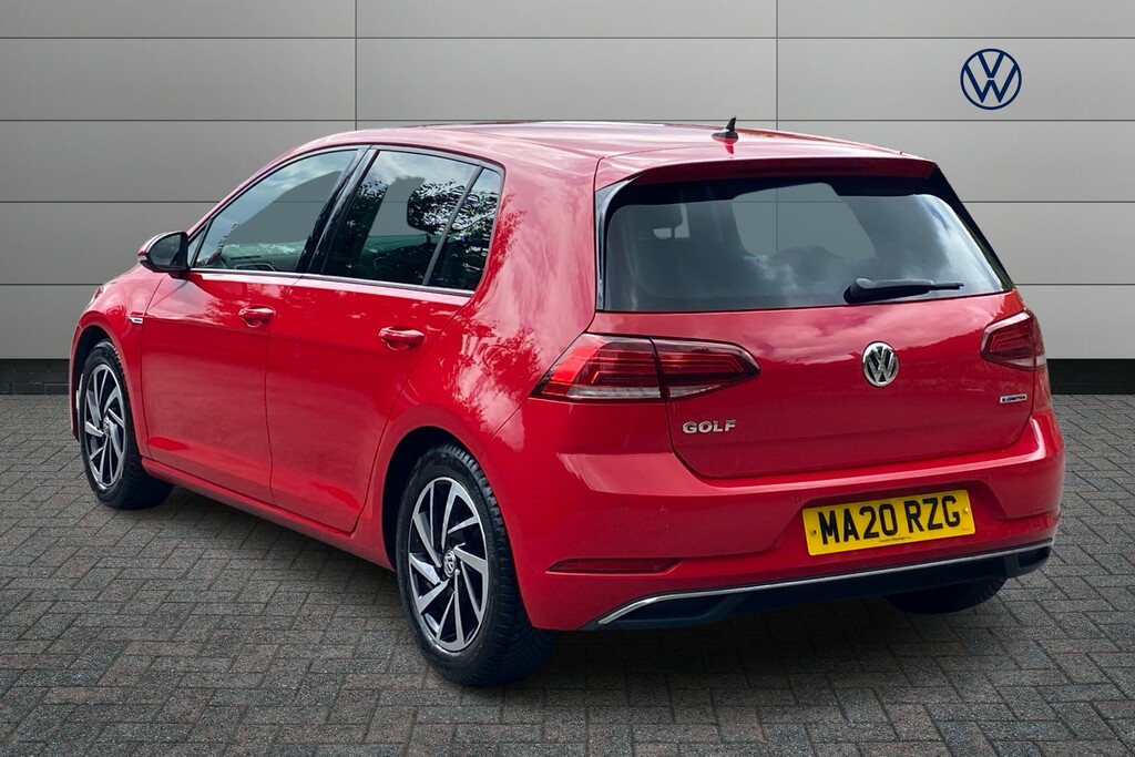 Volkswagen Golf 1.5 Tsi Evo Match Edition Red #3