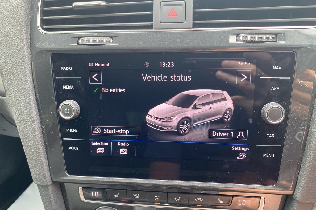 Volkswagen Golf 1.5 Tsi Life Grey #38