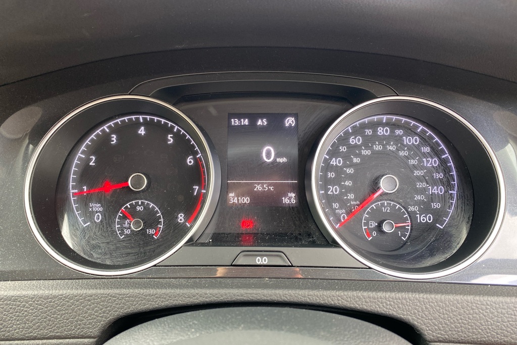 Volkswagen Golf 1.5 Tsi Life Grey #7