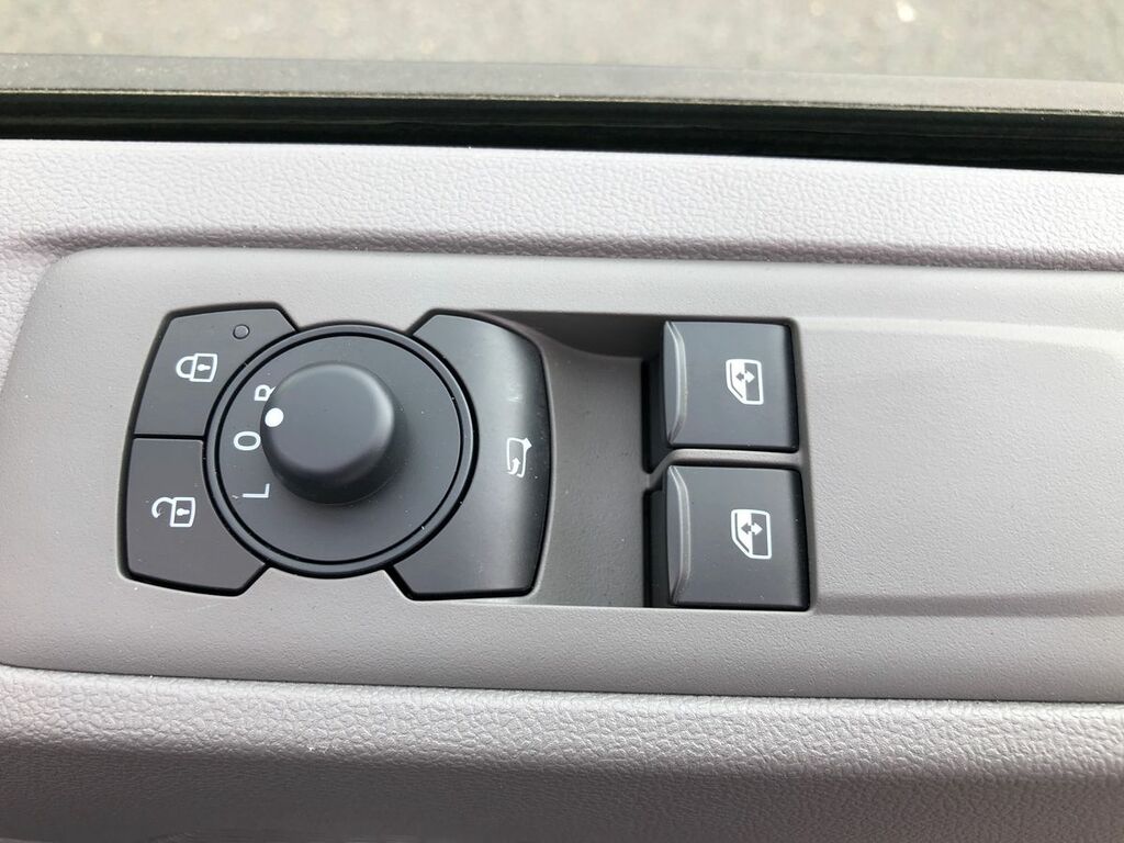Volkswagen Transporter 2.0 Tdi 150 Commerce Pro Van Grey #22