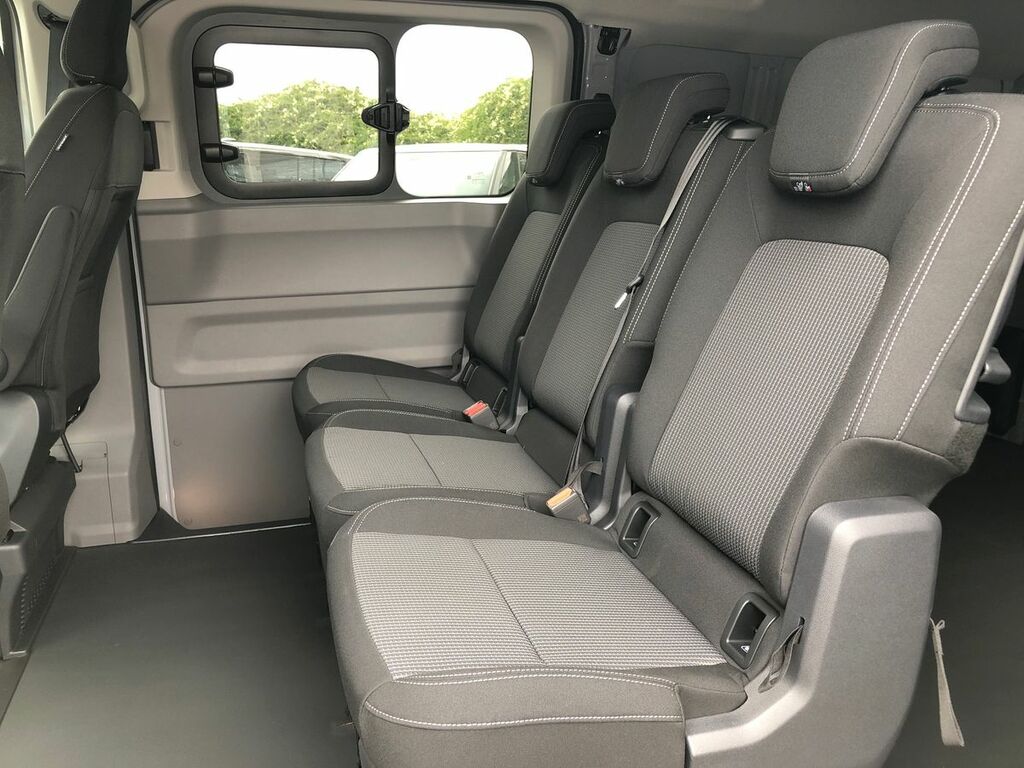 Volkswagen Transporter 2.0 Tdi 150 Commerce Pro Van Grey #25