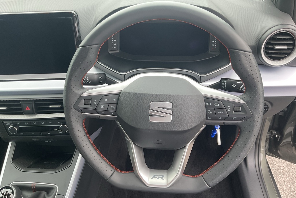 Seat Arona 1.0 Tsi Se Red #15