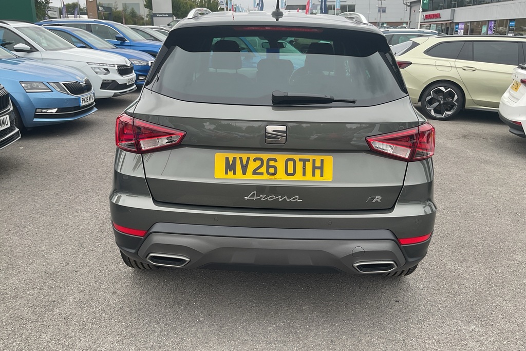Seat Arona 1.0 Tsi Se Red #7