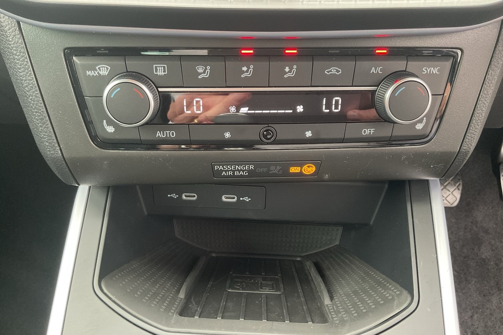 Seat Arona 1.0 Tsi Se Red #16