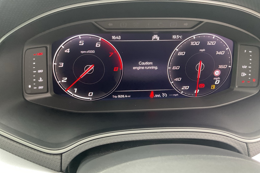 Seat Arona 1.0 Tsi Se Red #23
