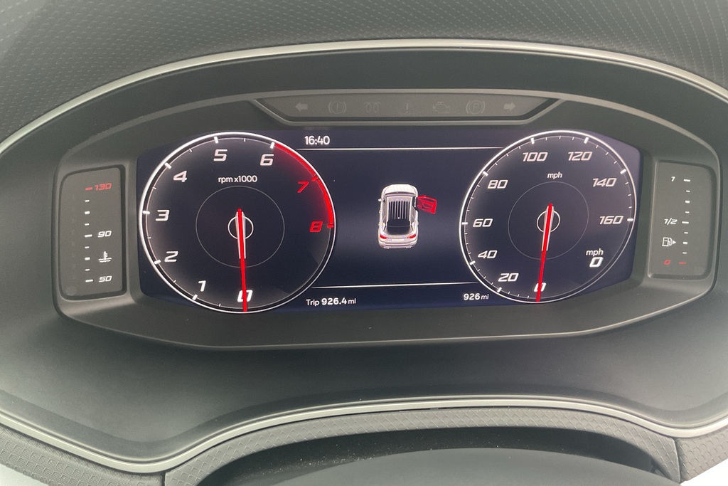 Seat Arona 1.0 Tsi Se Red #12