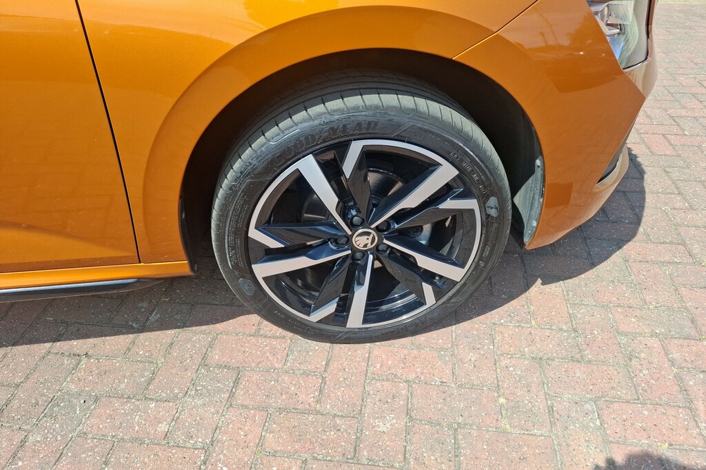 Skoda Kamiq 1.5 Tsi Monte Carlo Dsg Orange #5