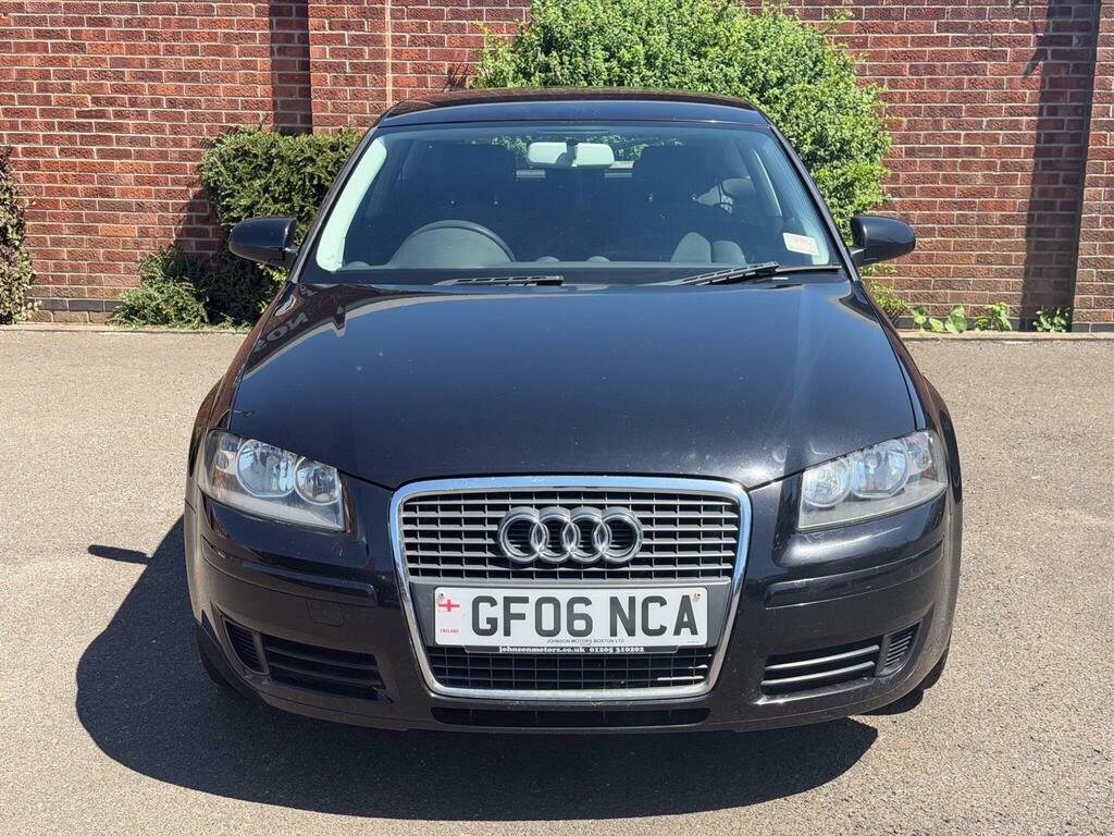 Audi A3 1.6 Special Edition Black #2