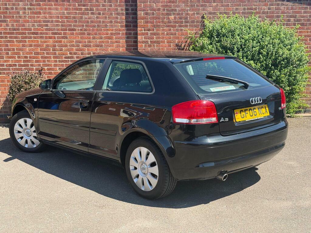 Audi A3 1.6 Special Edition Black #4