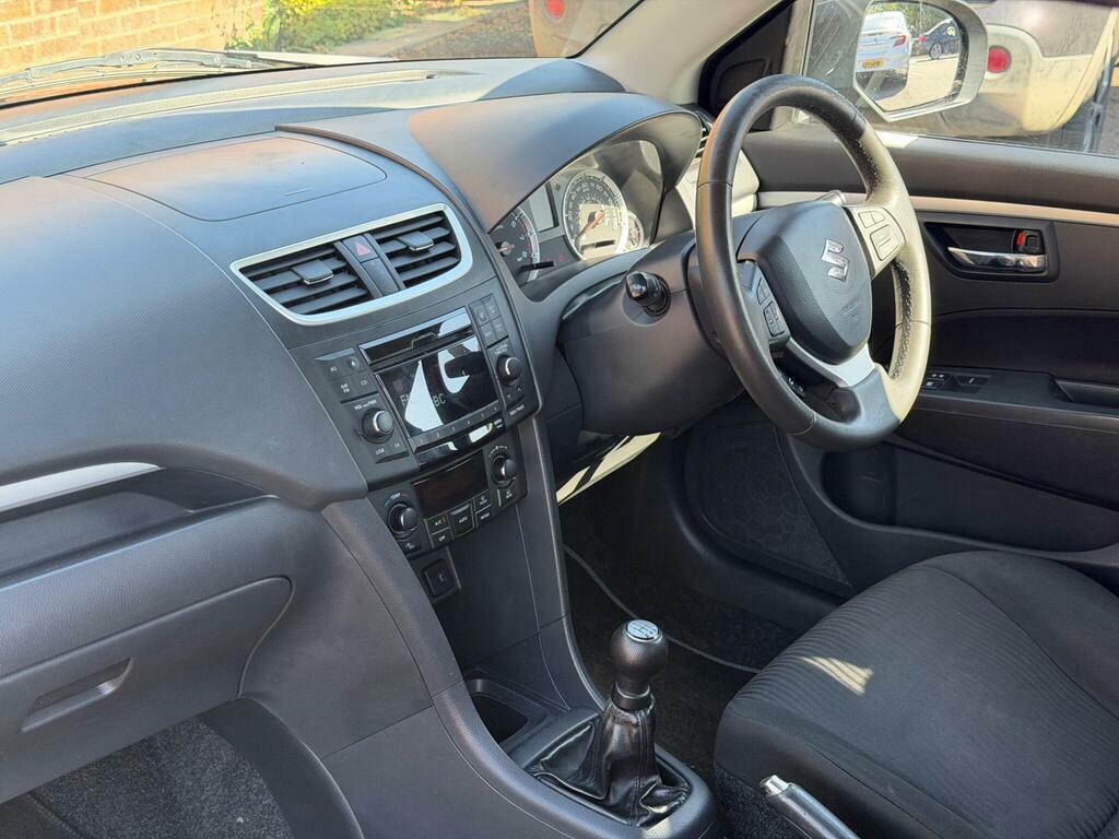 Suzuki Swift  Grey #9