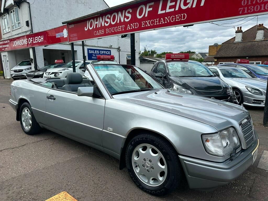Mercedes-Benz E Class 2.2 E220 Cabriolet