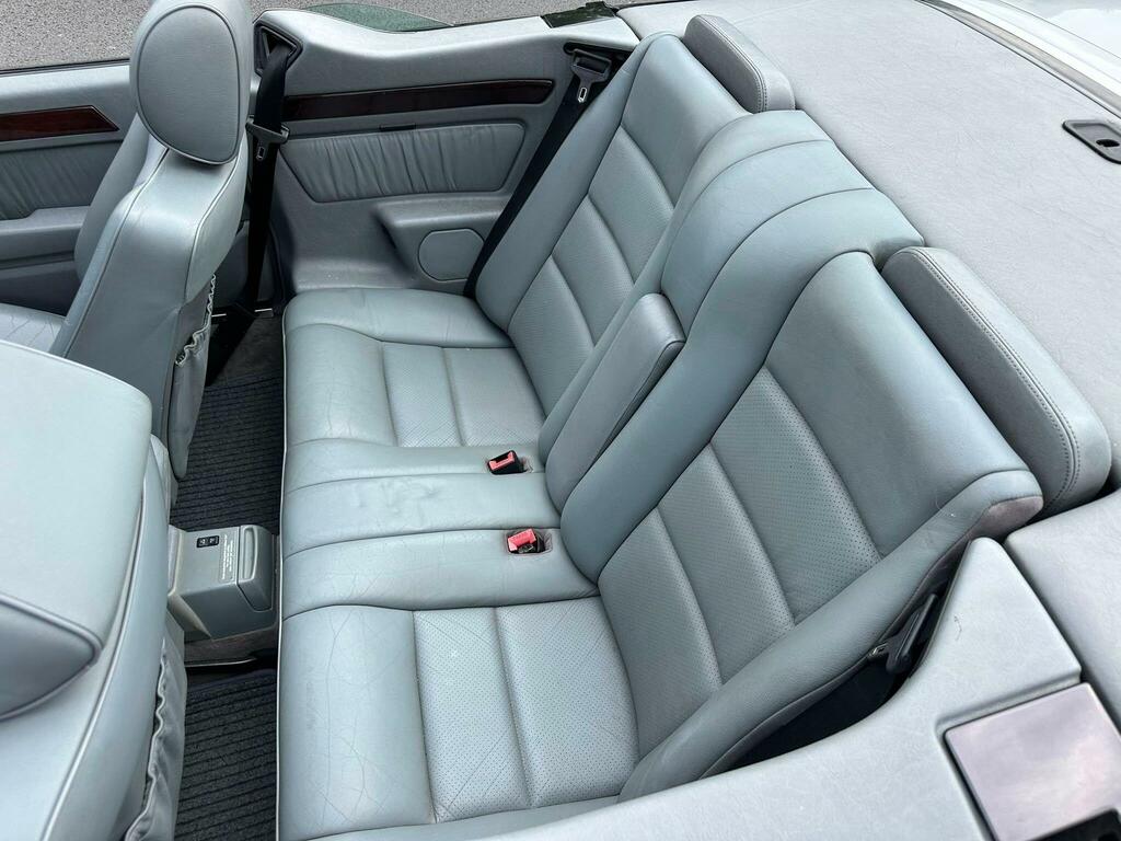 Mercedes-Benz E Class E280 Silver #18