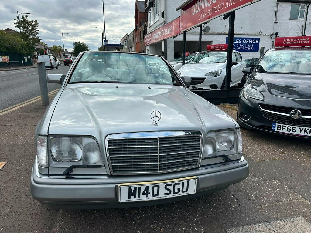 Mercedes-Benz E Class 2.2 E220 Cabriolet #4