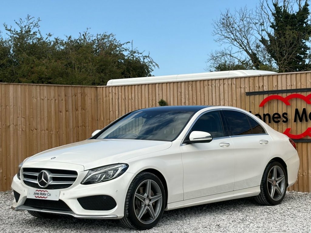Mercedes-Benz C Class 2L Amg Line White #4