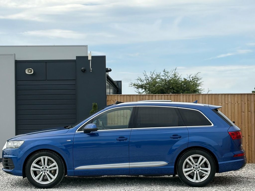 Audi Q7 3L S Line Blue #4