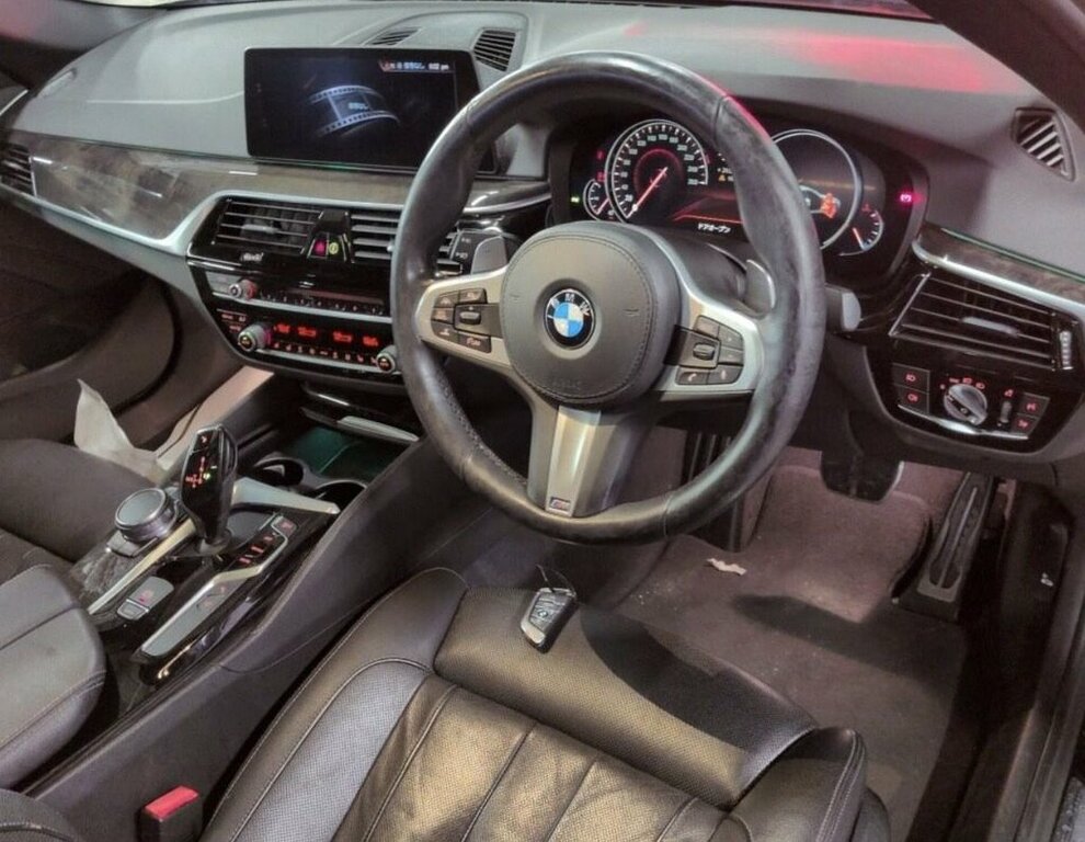 BMW 5 Series 2L M Sport Grey #5