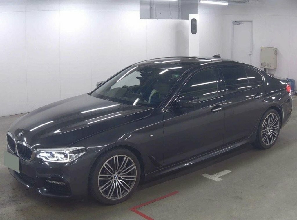 BMW 5 Series 2L M Sport Grey #2