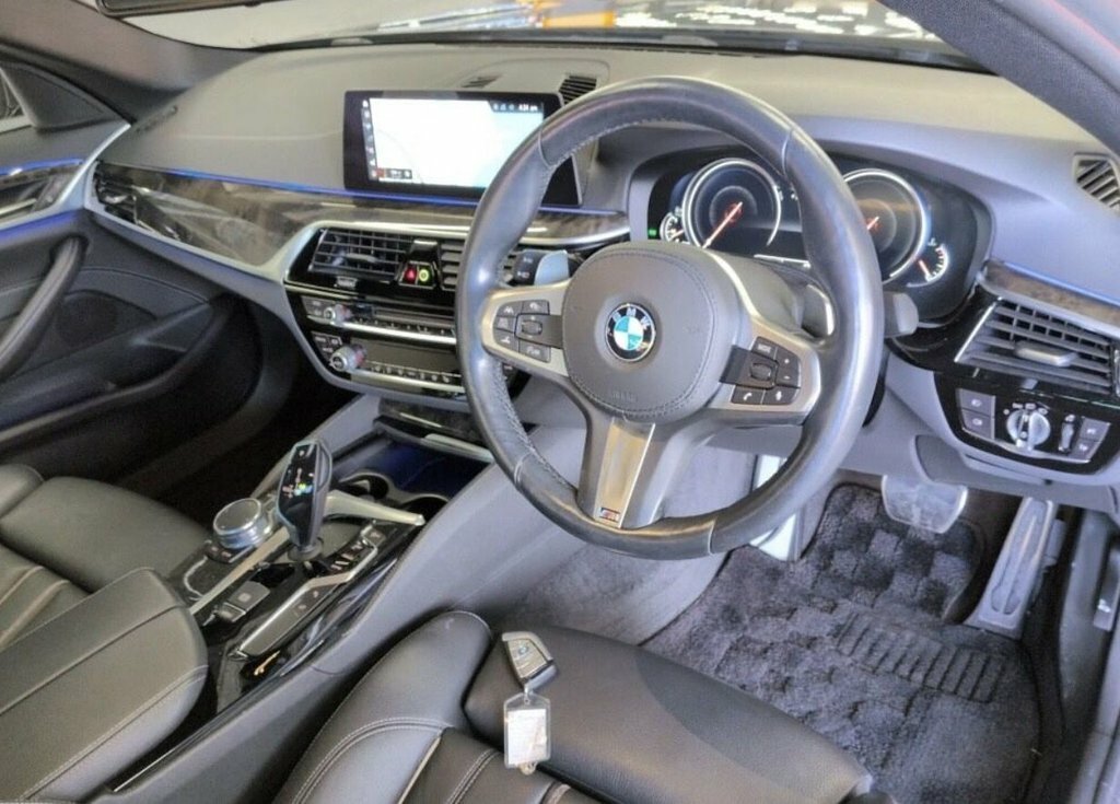 BMW 5 Series 2L M Sport Grey #5