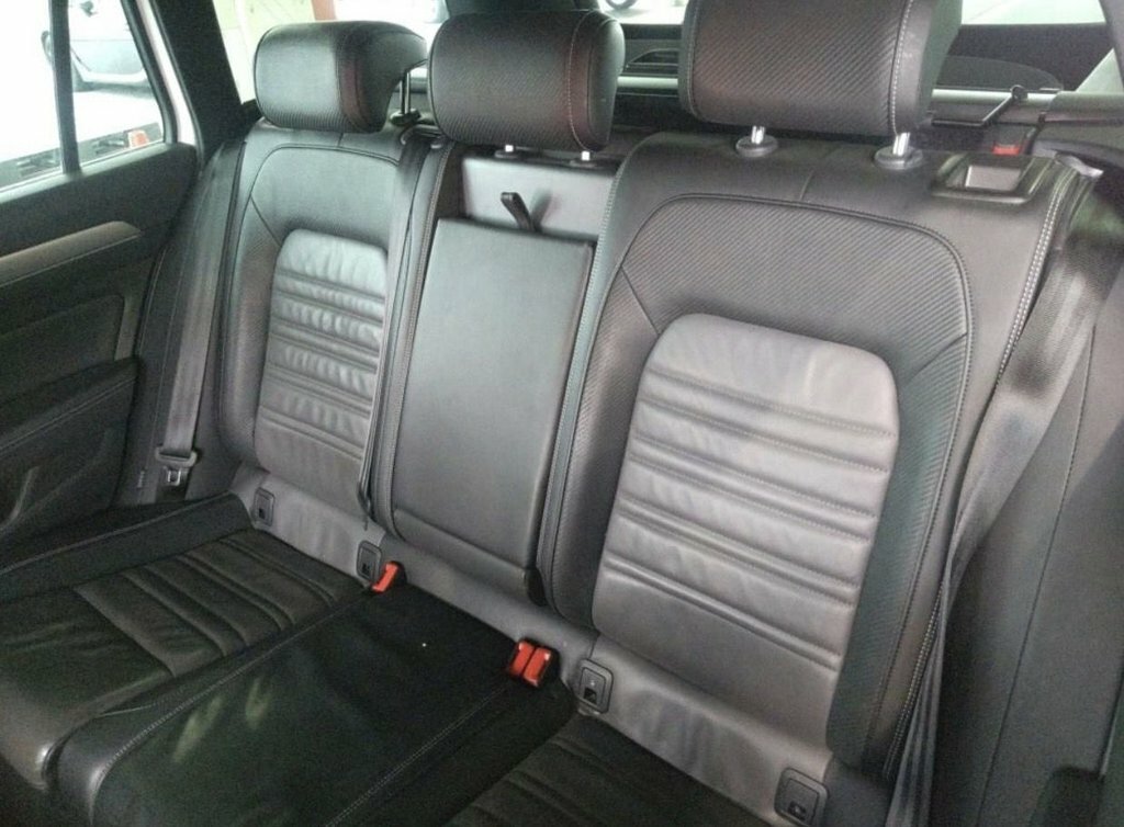 Volkswagen Passat 2L R-line White #6
