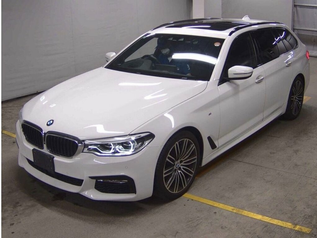 BMW 5 Series 2L M Sport White #2