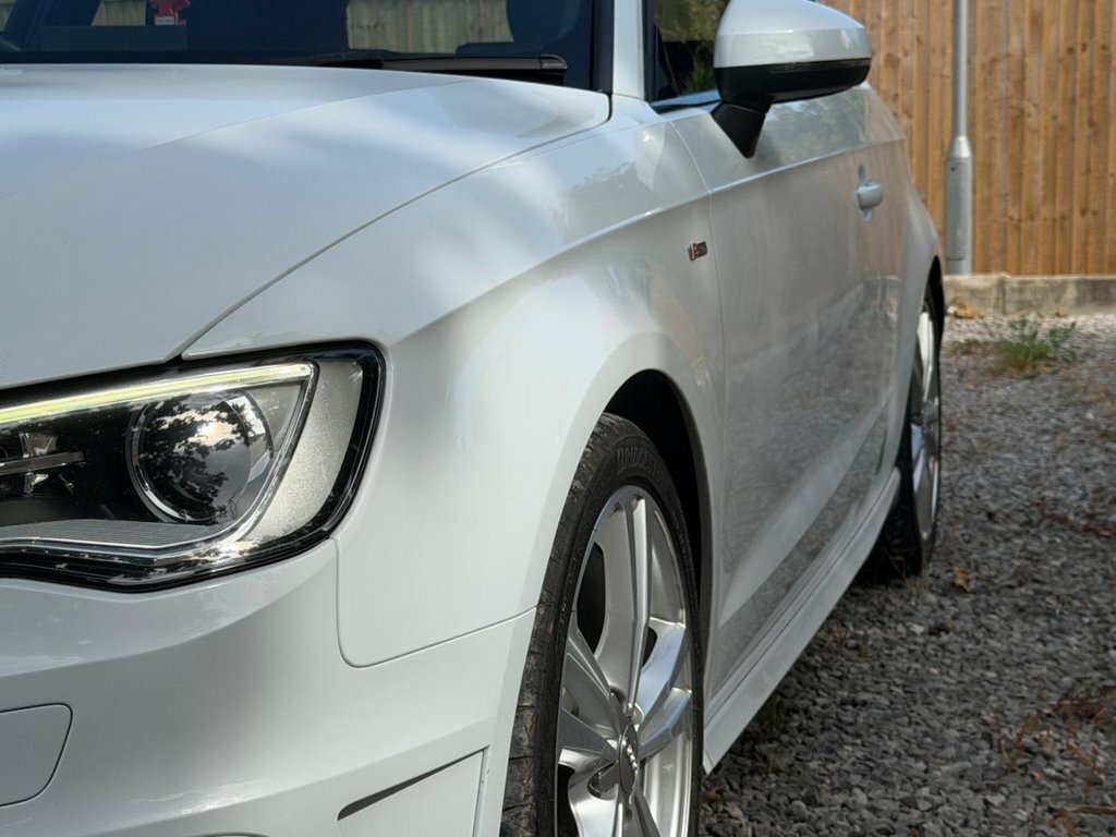 Audi A3 1L S Line White #5