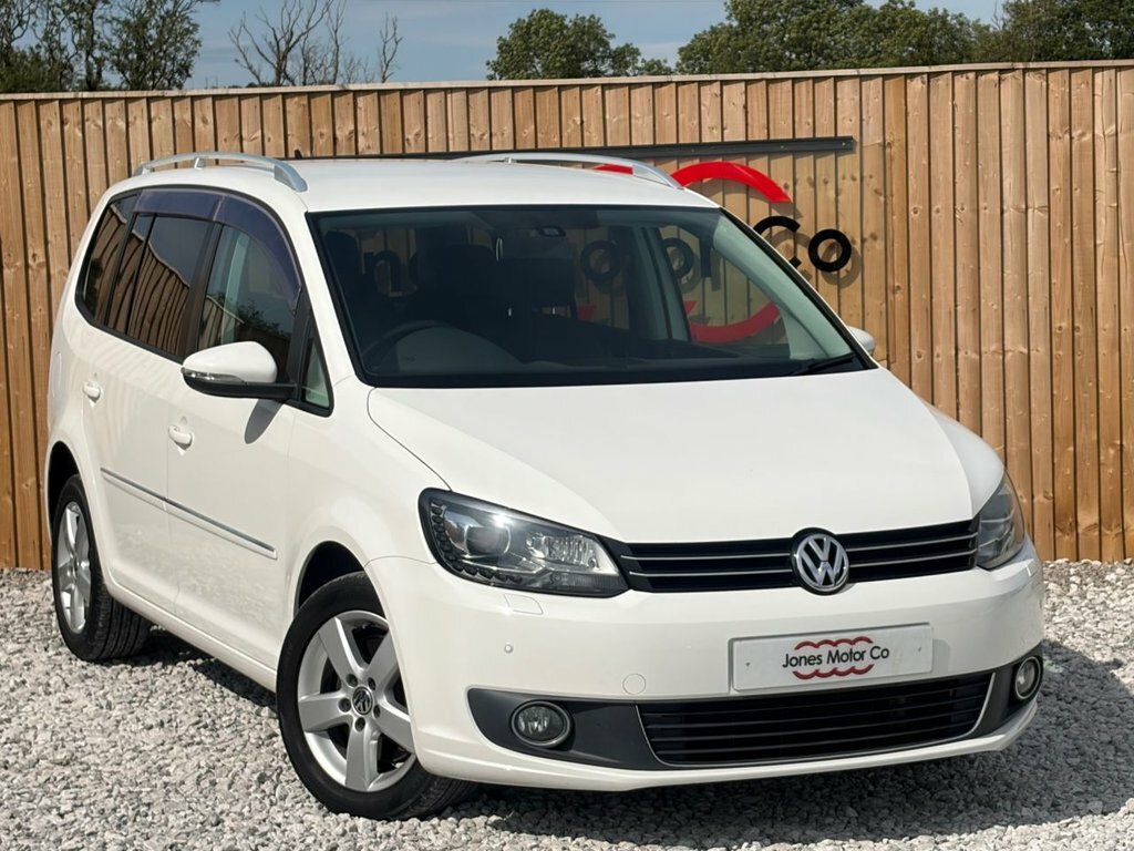 Volkswagen Touran 1L Se White