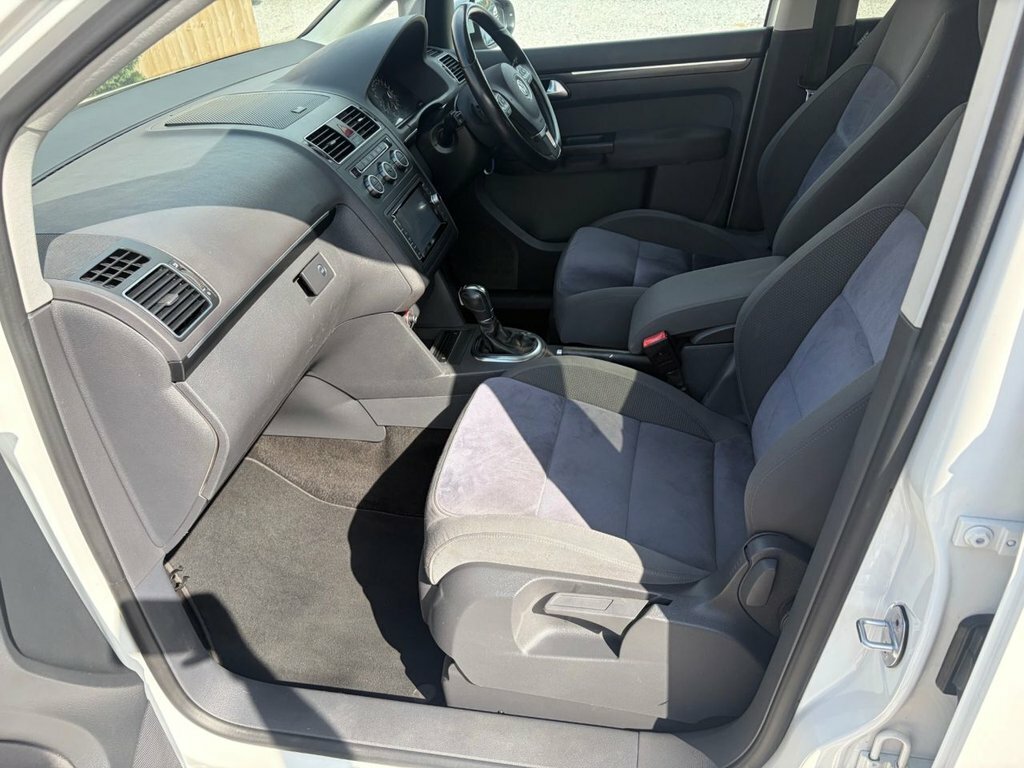 Volkswagen Touran  Blue #16