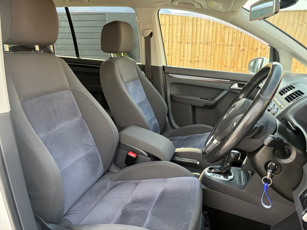 Volkswagen Touran  Blue #15