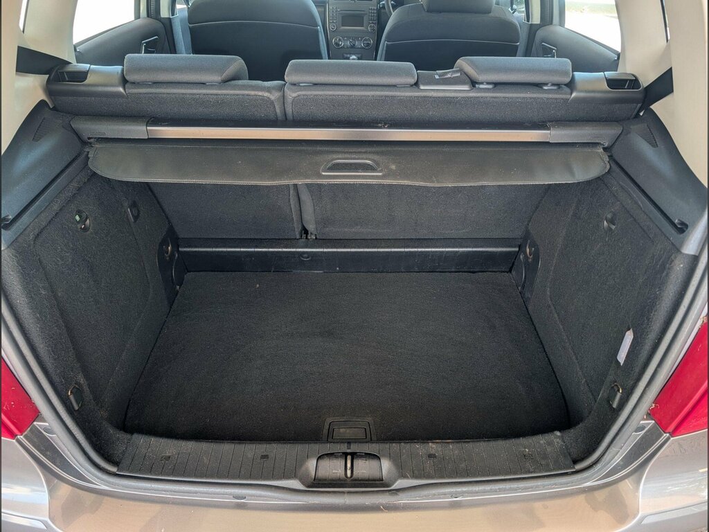 Mercedes-Benz A Class Hatchback Black #15