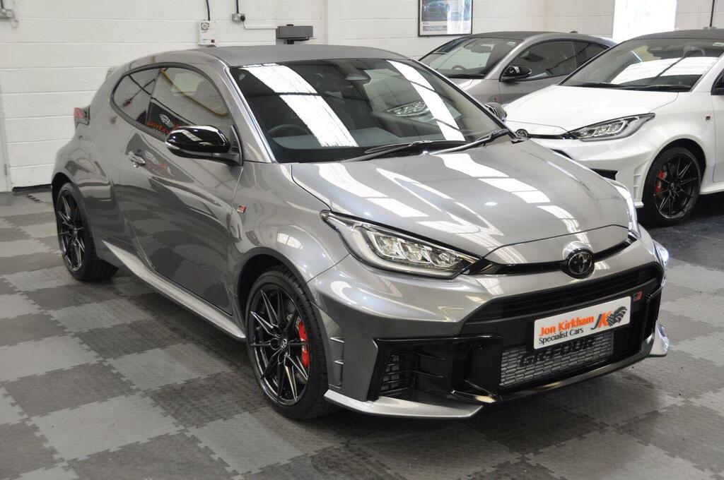 Toyota Yaris Hatchback 1.6T Gr Dat8 Awd Euro 6 202575 Grey #3