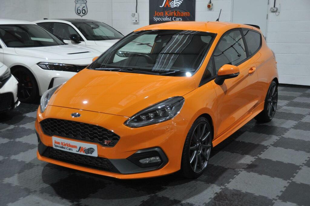 Ford Fiesta Hatchback 1.5T Ecoboost St Performance Edition Eur Orange
