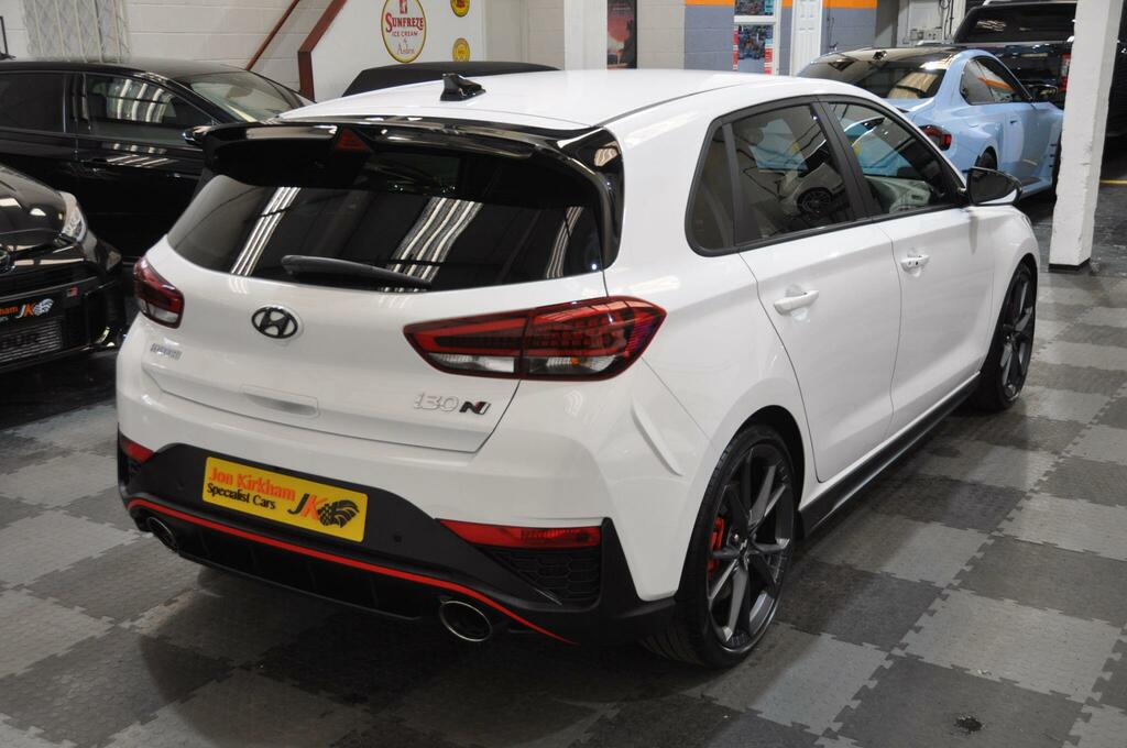 Hyundai I30 Hatchback 2.0 T-gdi N Performance Dct Euro 6 Ss White #4