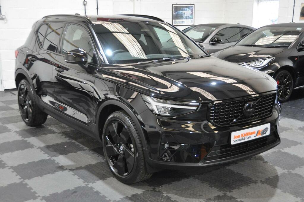 Volvo XC40 Suv 2.0 B3 Mhev Plus Black Edition Dct Euro 6 GY74VEL Black #3