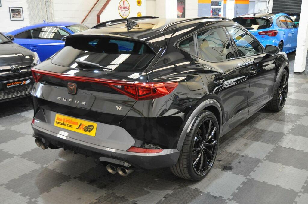 Cupra Formentor Suv 2.0 Tsi Vz3 Dsg 4Drive Euro 6 Ss 2024 Black #4