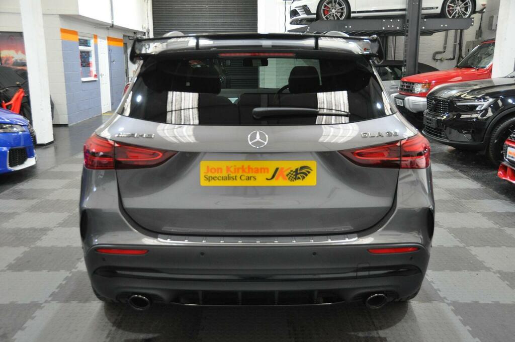 Mercedes-Benz GLA Class Suv 2.0 Gla35 Mhev Amg Premium Plus 8G-dct 4Mati Grey #5