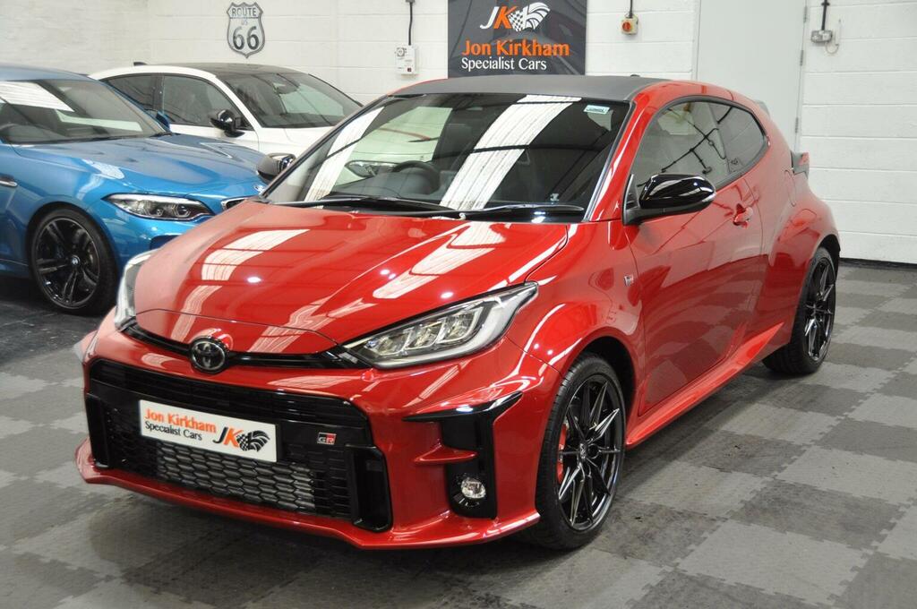 Toyota Yaris Hatchback 1.6T Gr Circuit Awd Euro 6 202272 Red