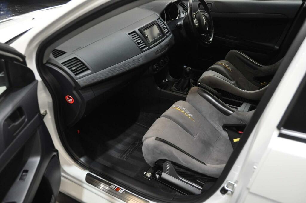 Mitsubishi Lancer Gs3 Red #72