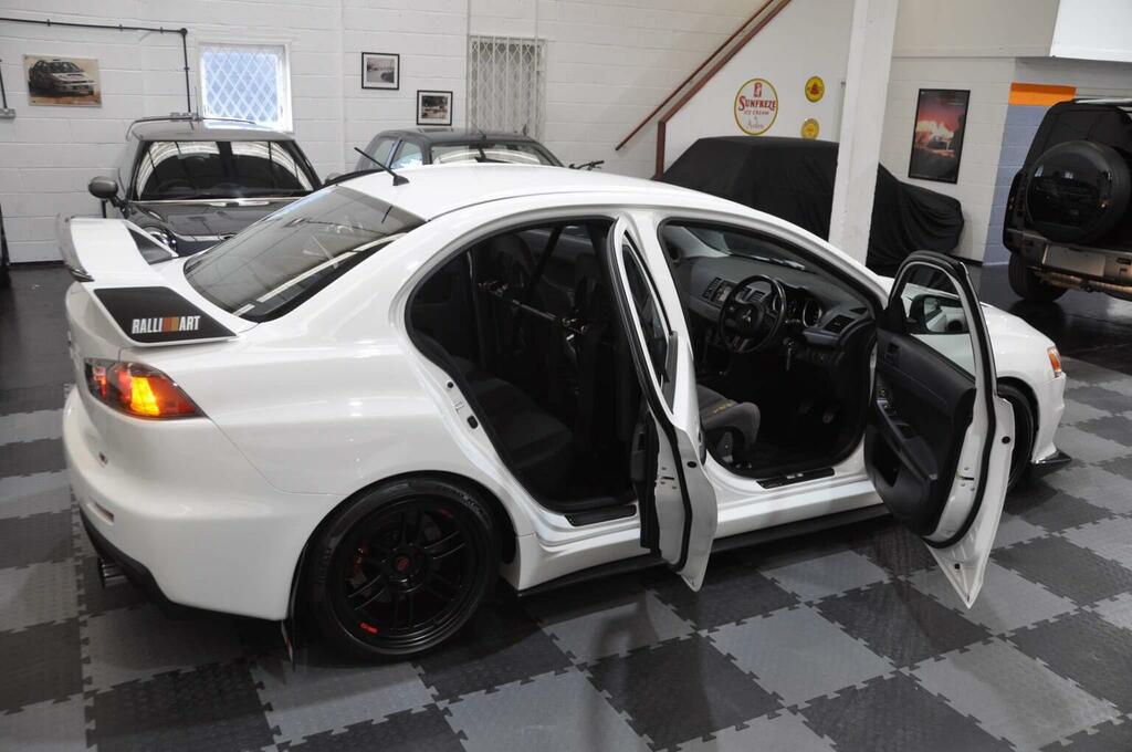 Mitsubishi Lancer Gs3 Red #60