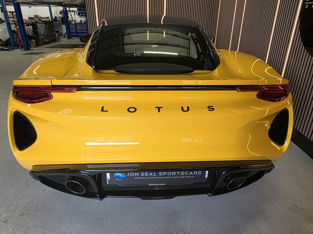 Lotus Emira 3.5 V6 First Edition 2023 Yellow #5