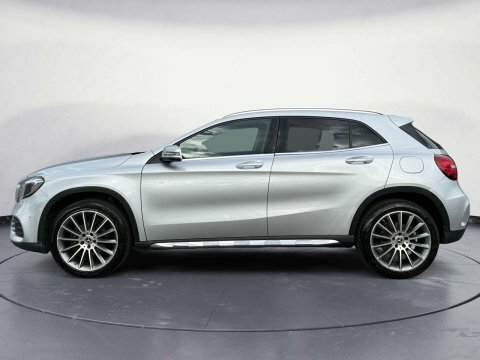 Mercedes-Benz GLA Class 1.6 Gla 180 Silver #2