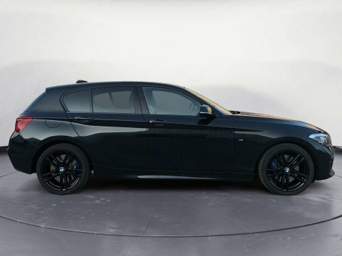 BMW 1 Series 1.5 118I M Black #6