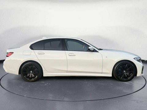 BMW 3 Series 2.0 330I M YH69HFF White #6