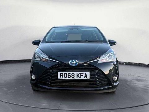 Toyota Yaris Icon Tech Grey #8