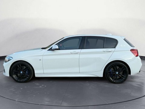 BMW 1 Series 1.5 118I M GP19JNJ White #2