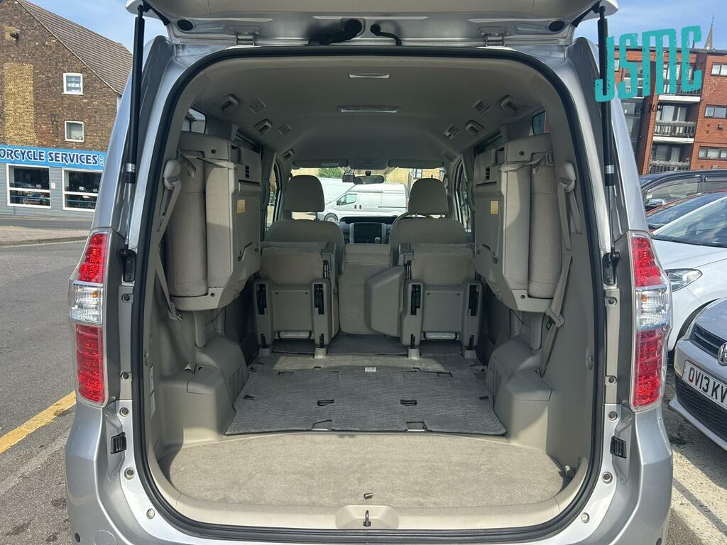 Toyota Noah Ptrl 2L Wheelchair Accesible 201060 7Seat, F Purple #22