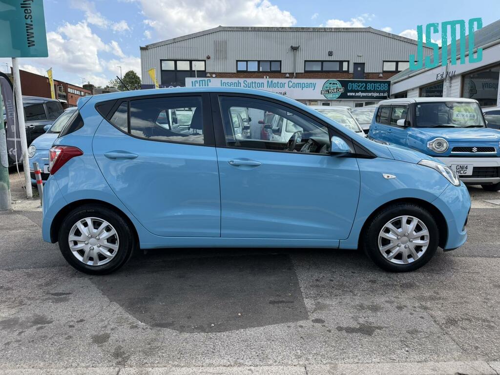 Hyundai I10 1.0 Se 65 Bhp White #8