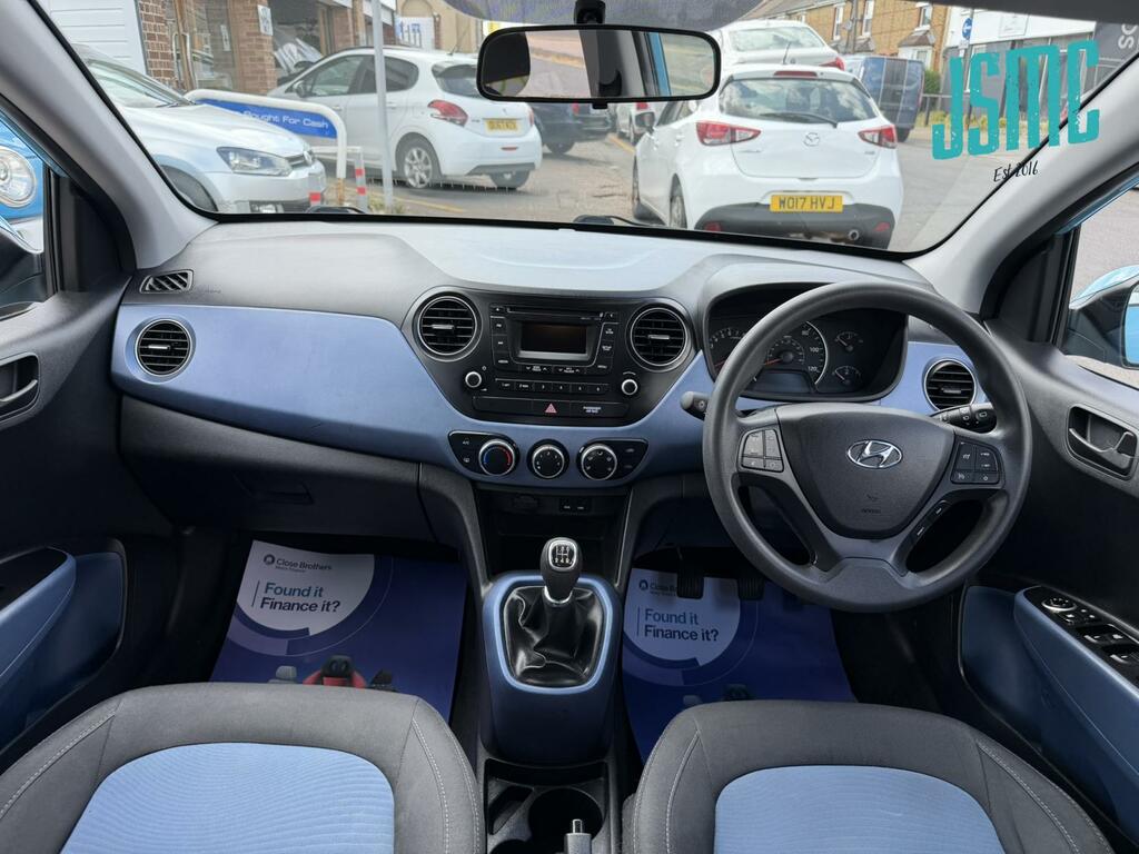 Hyundai I10 1.0 Se 65 Bhp White #7