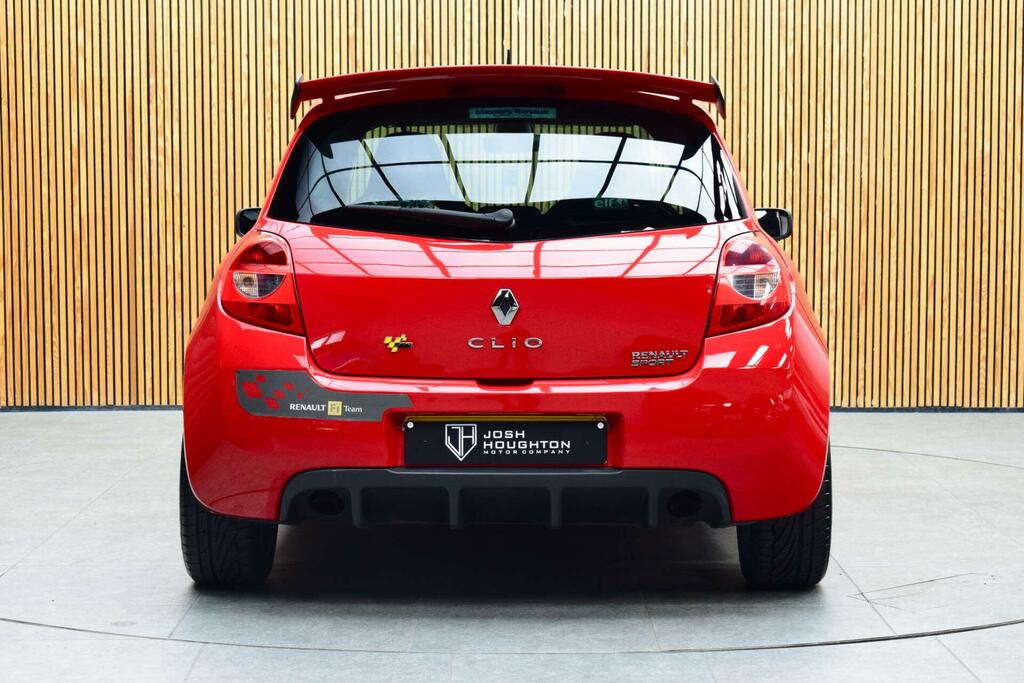 Renault Clio 2.0 16V Renaultsport F1 Team Red #5